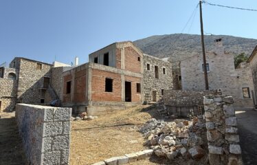 Ημιτελής διώροφη μεζονέτα προς πώληση , Μίνα Λακωνίας, Δήμος Ανατολικής Μάνης | 105.000€ |