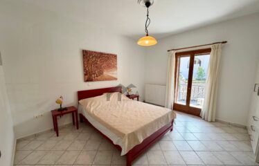 Συγκρότημα κατοικιών προς πώληση 320,56 τ.μ. , Κυπαρισσία Μεσσηνίας | 500.000€ |